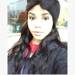 Meet your Posher, Mikaela